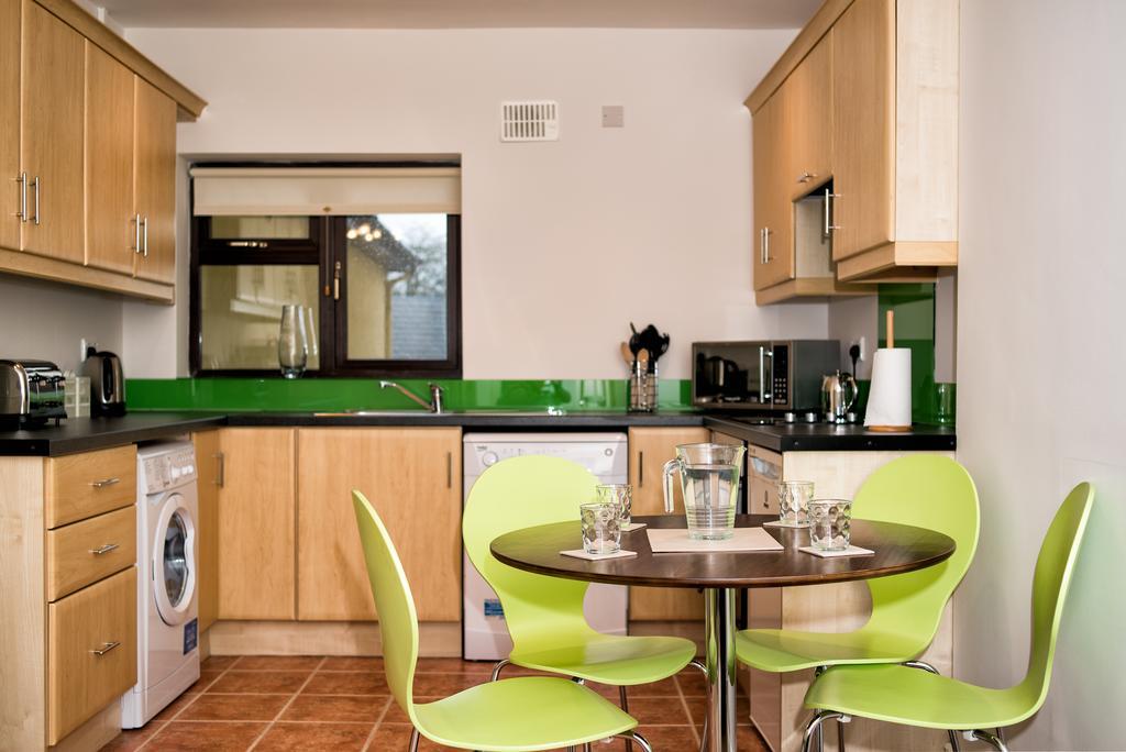Cathedral View Apartments Longford Esterno foto