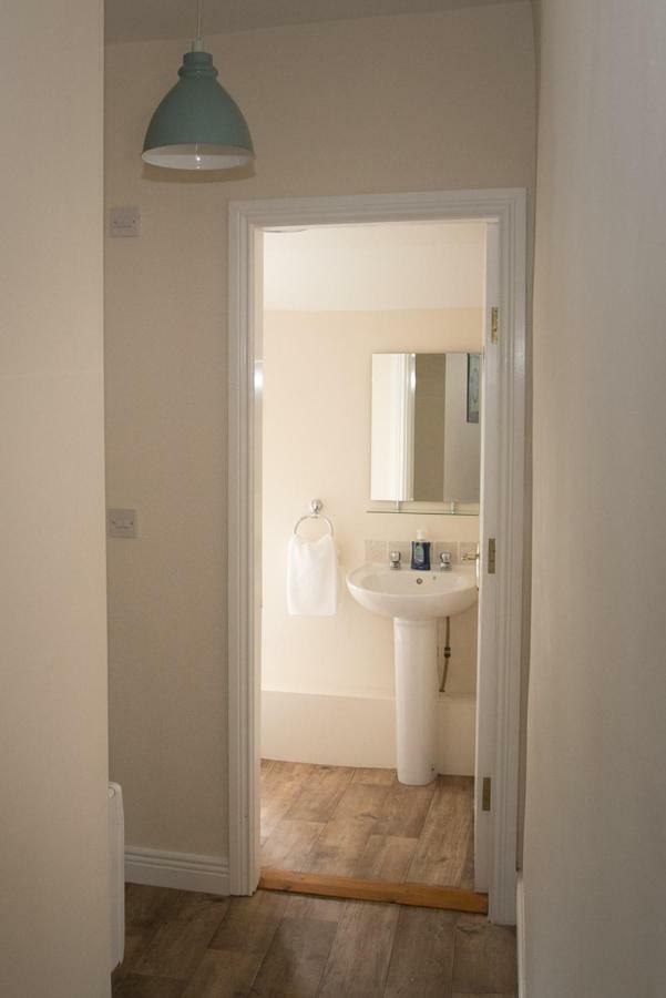Cathedral View Apartments Longford Esterno foto