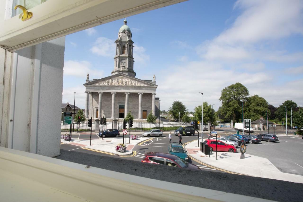 Cathedral View Apartments Longford Esterno foto